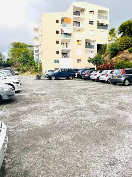 T2 Avec Parking - Entierement Climatise - Chez Elo Apartman Schoelcher Kültér fotó